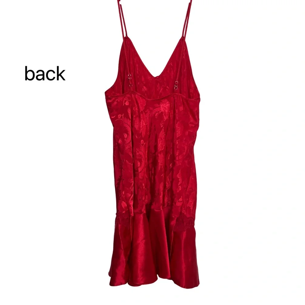 Red Floral Satin Chemise - Picture 2 of 7